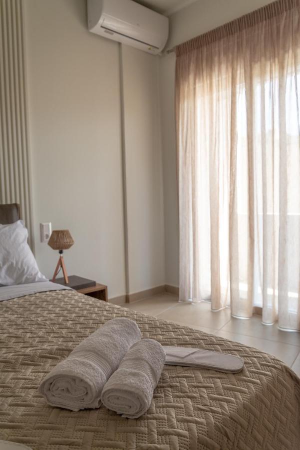 Christina'S Cozy Apartment Near The Airport Iraklion Buitenkant foto